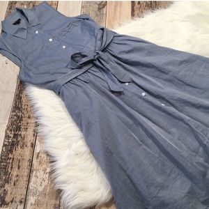 Collared Blue Sleeveless Chambray Shirt Dress